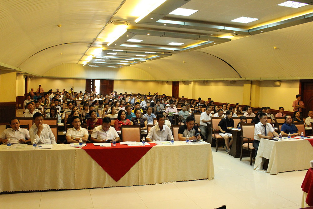 Công ty TNHH NAM BẮC tổ chức hội nghị khách hàng với 500 khách mời
